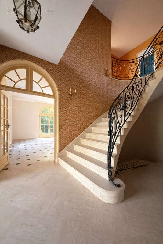 Maison à LAMORLAYE