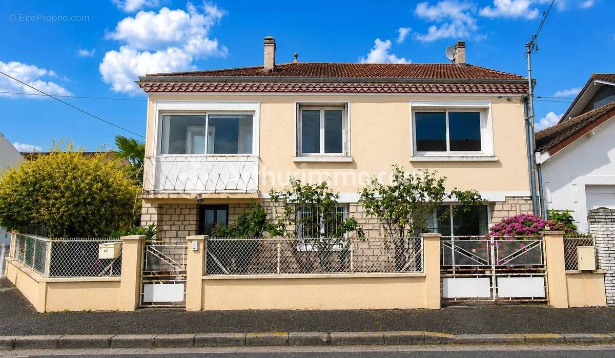 Maison à PERIGUEUX