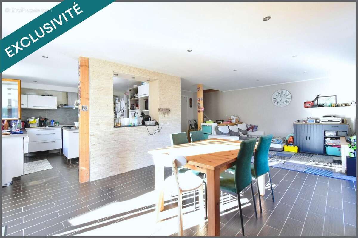 Photo 2 - Maison à THOIRY