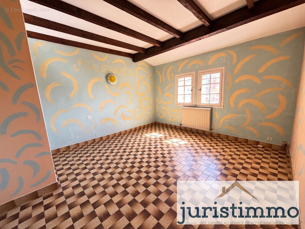 Maison à LAPALUD