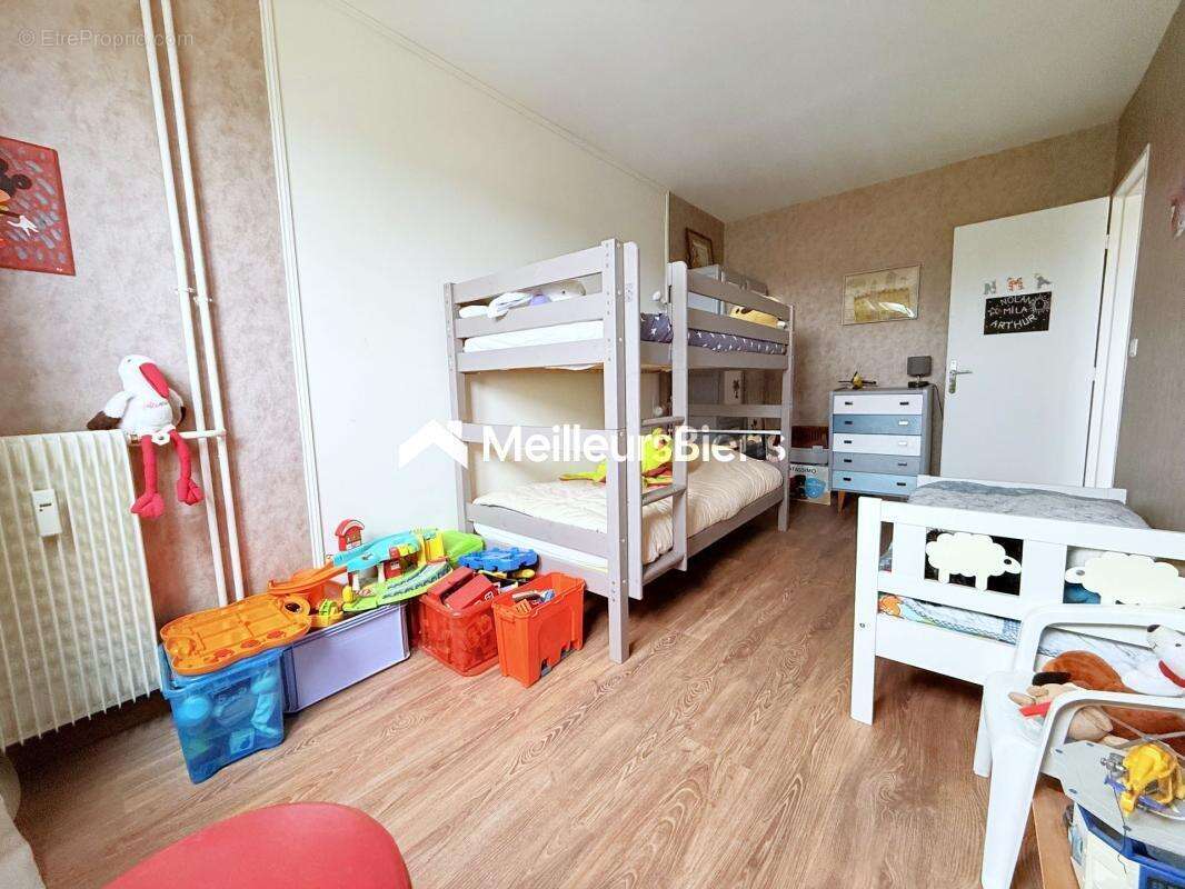 Appartement à MARGENCY