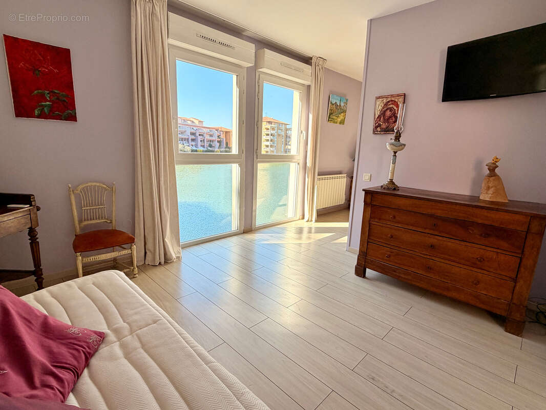 Appartement à LATTES