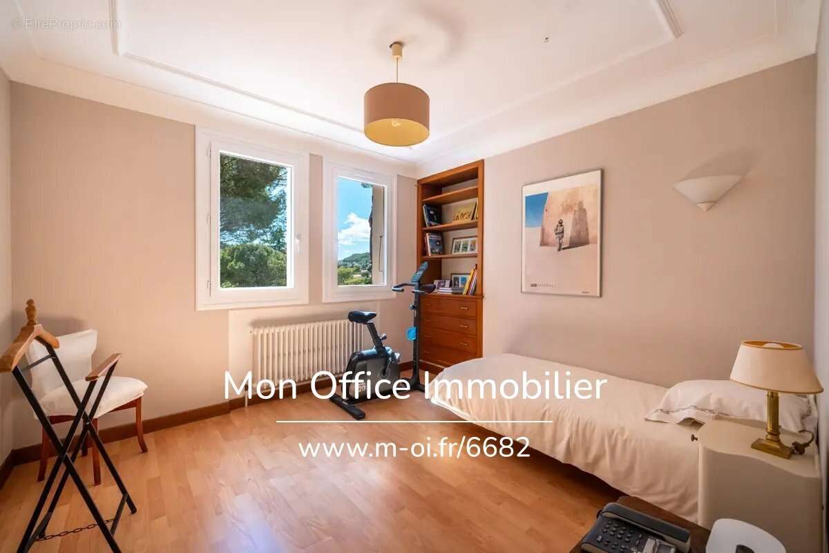 Maison à ENSUES-LA-REDONNE
