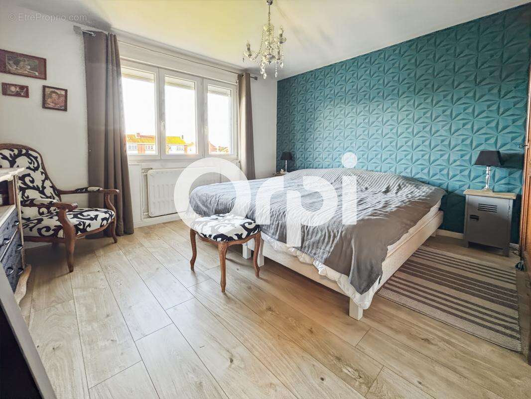 Maison à COUDEKERQUE-BRANCHE