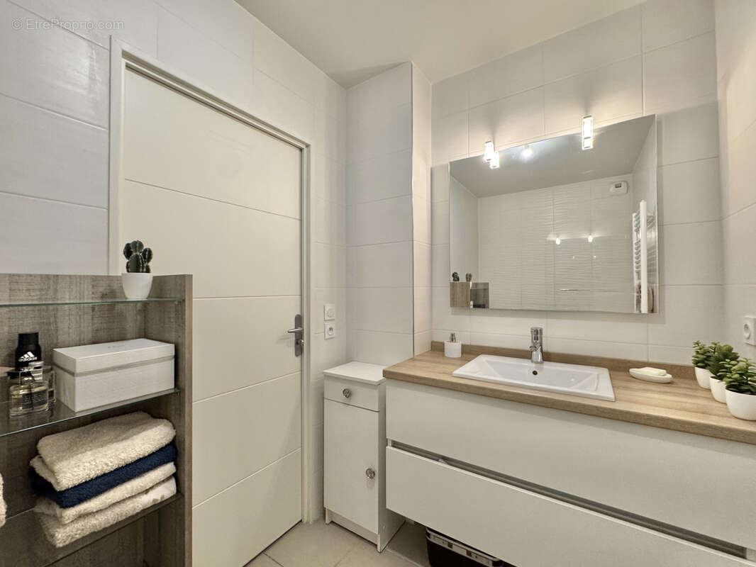 Appartement à TASSIN-LA-DEMI-LUNE