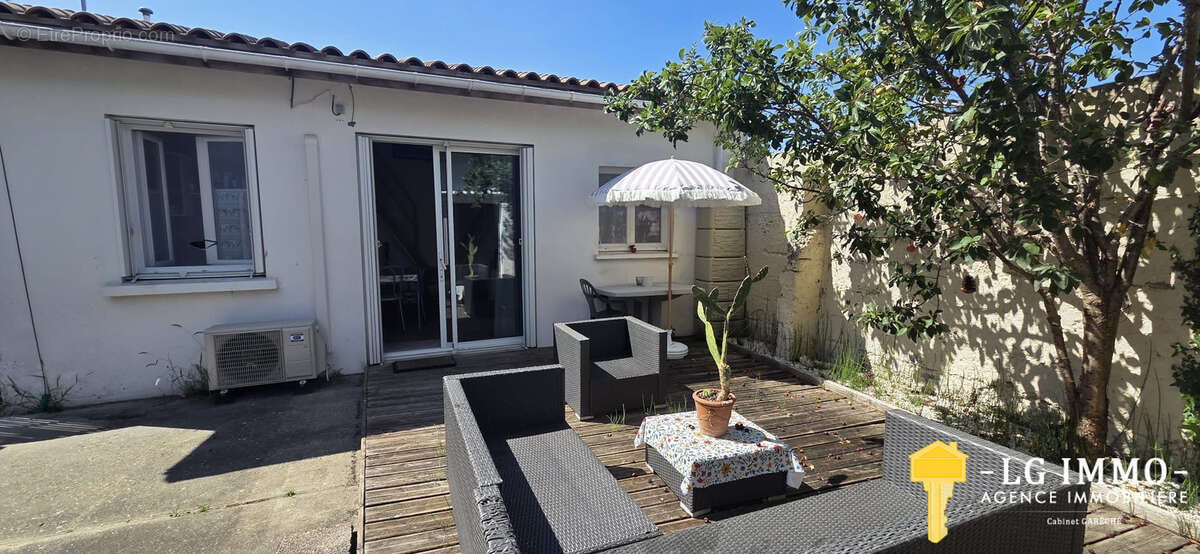 Appartement t1+, terrasse, dépendance, proche plages - photo 19