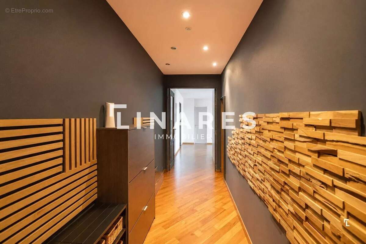 LE PRIVILÈGE – Appartement T4 de 98m² – Terrasse – 13009 - photo 5