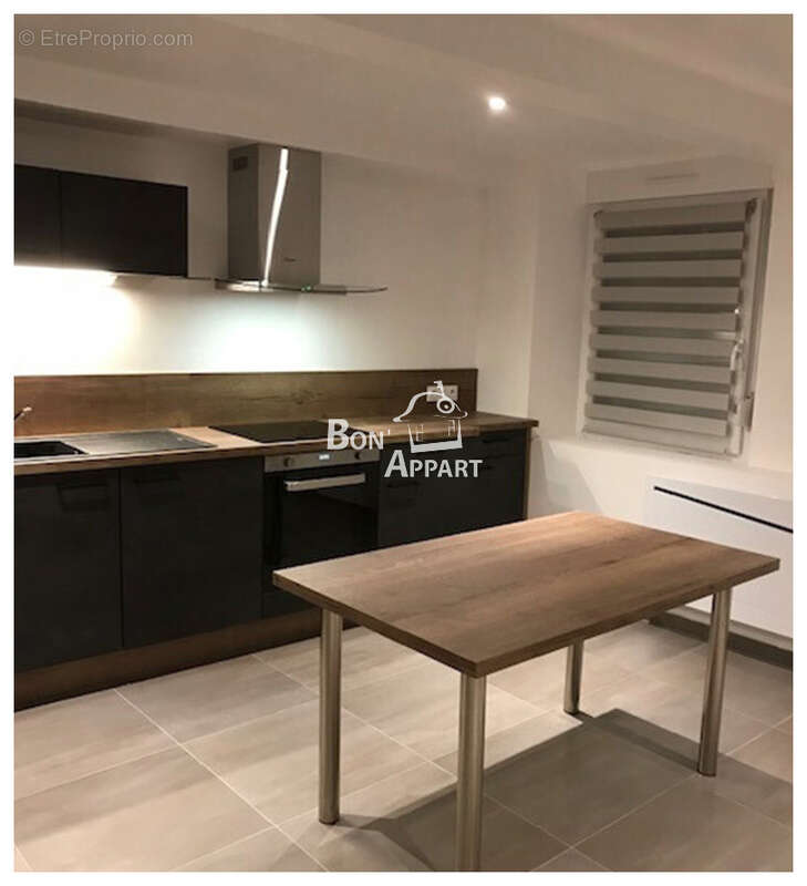 Appartement à LEXY