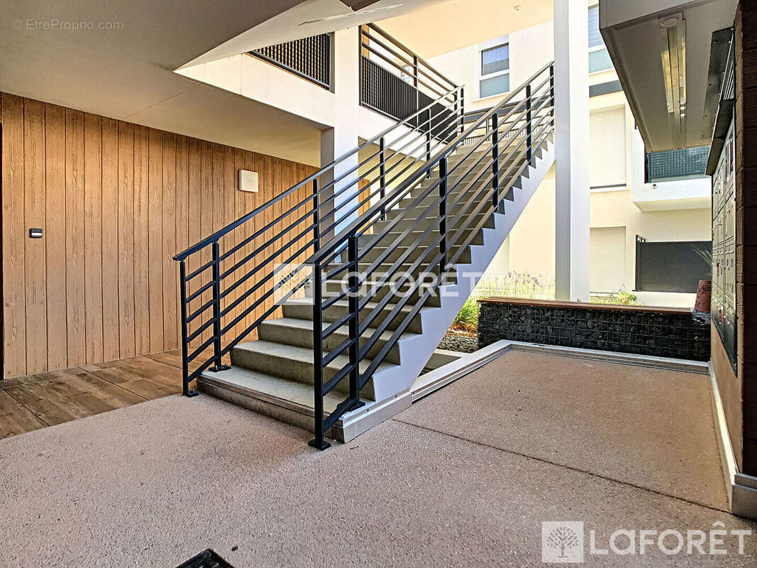 Appartement à VITROLLES