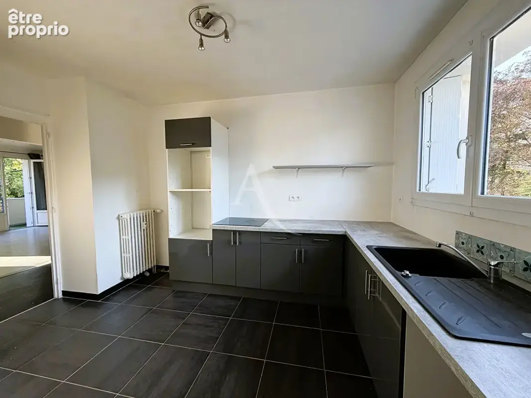 Appartement Saint Sebastien Sur Loire 3 pièces 70m2 - photo 3