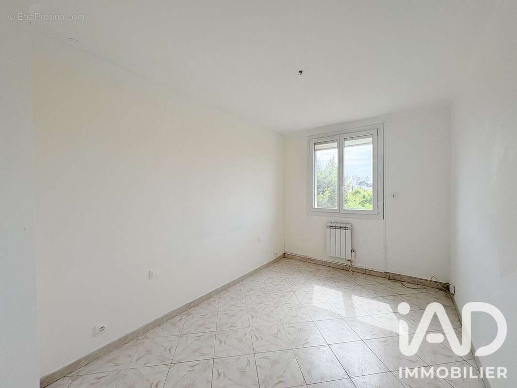 Appartement 60 m² à Martigues  - photo 6