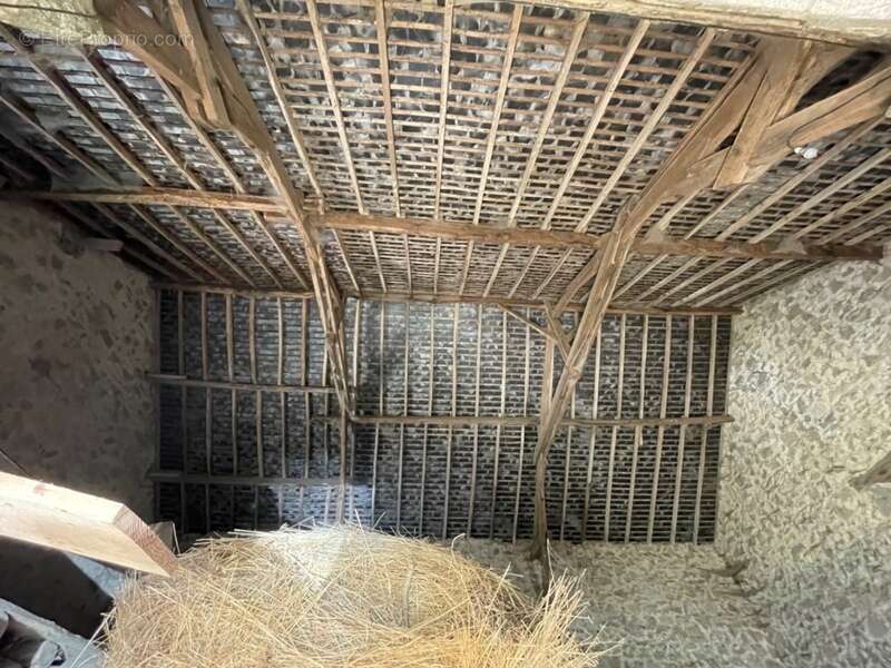 Maison à SAINTE-FEYRE