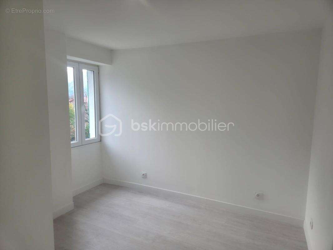 Maison à VILLARD-BONNOT