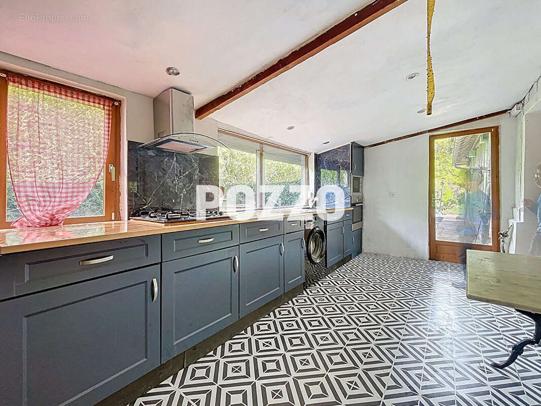 Maison à BONNEVILLE-LA-LOUVET