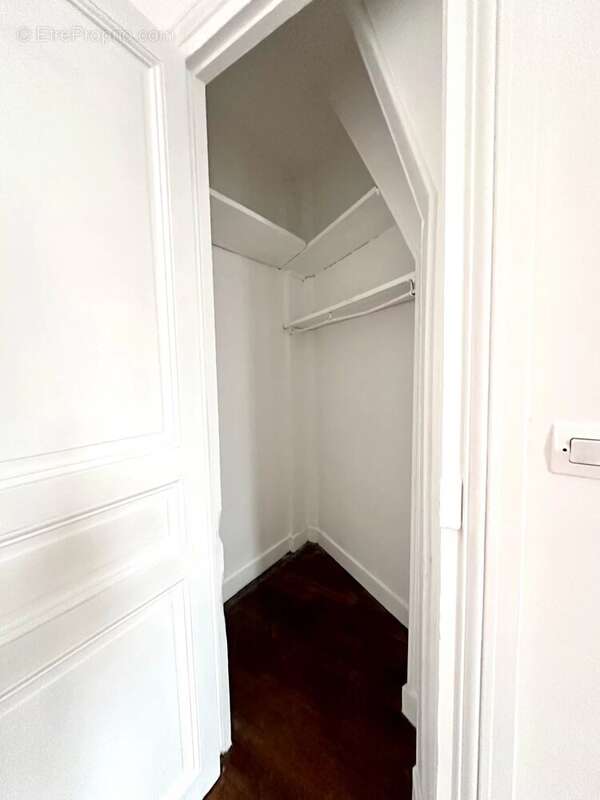 Appartement à PARIS-19E