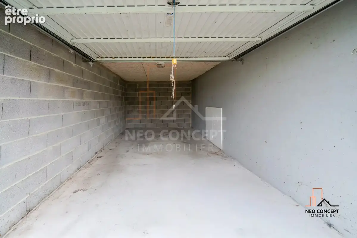 * SOUFFLENHEIM - Beau F3 à rafraichir avec cave, place de parking et garage ! * - photo 14
