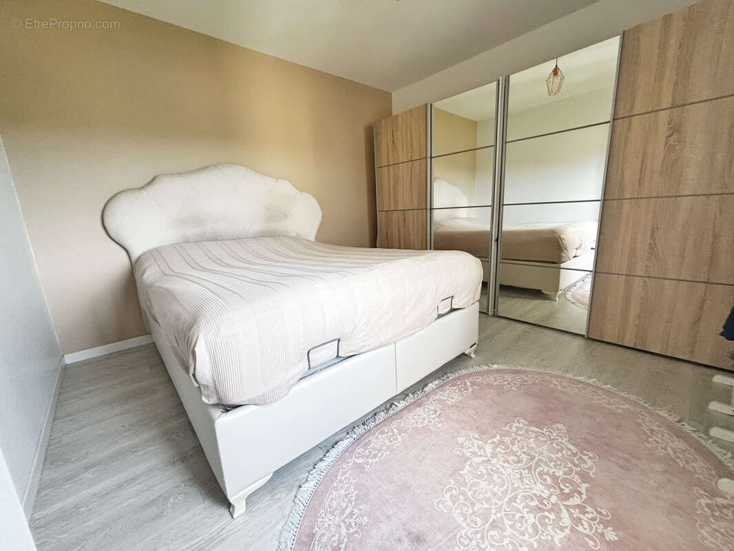 Appartement à VILLEFONTAINE