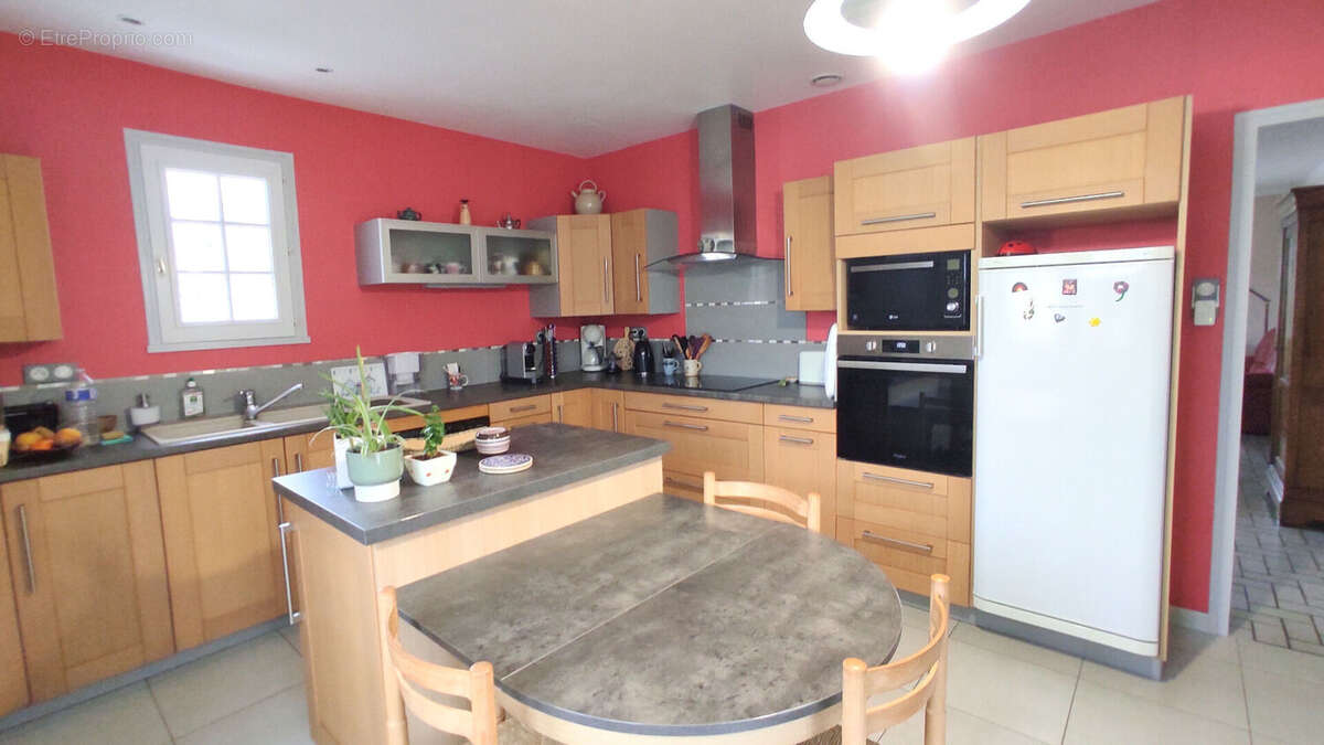 Maison à CHATELLERAULT