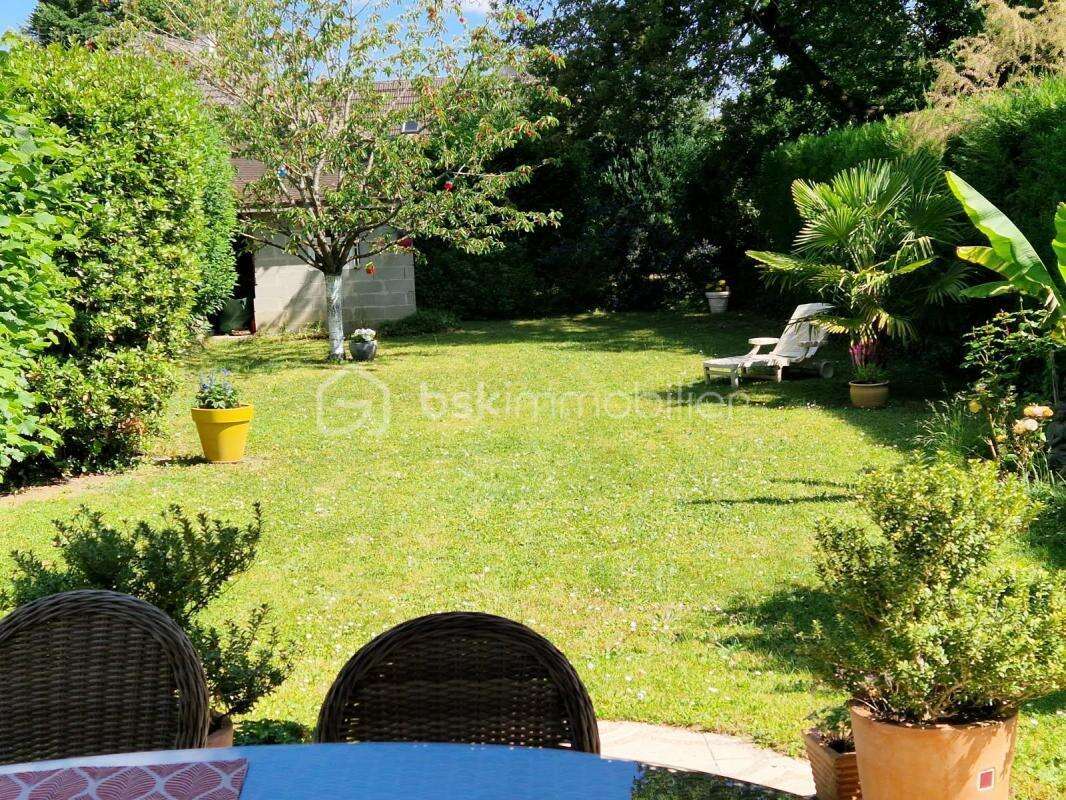 Maison à PONTAULT-COMBAULT