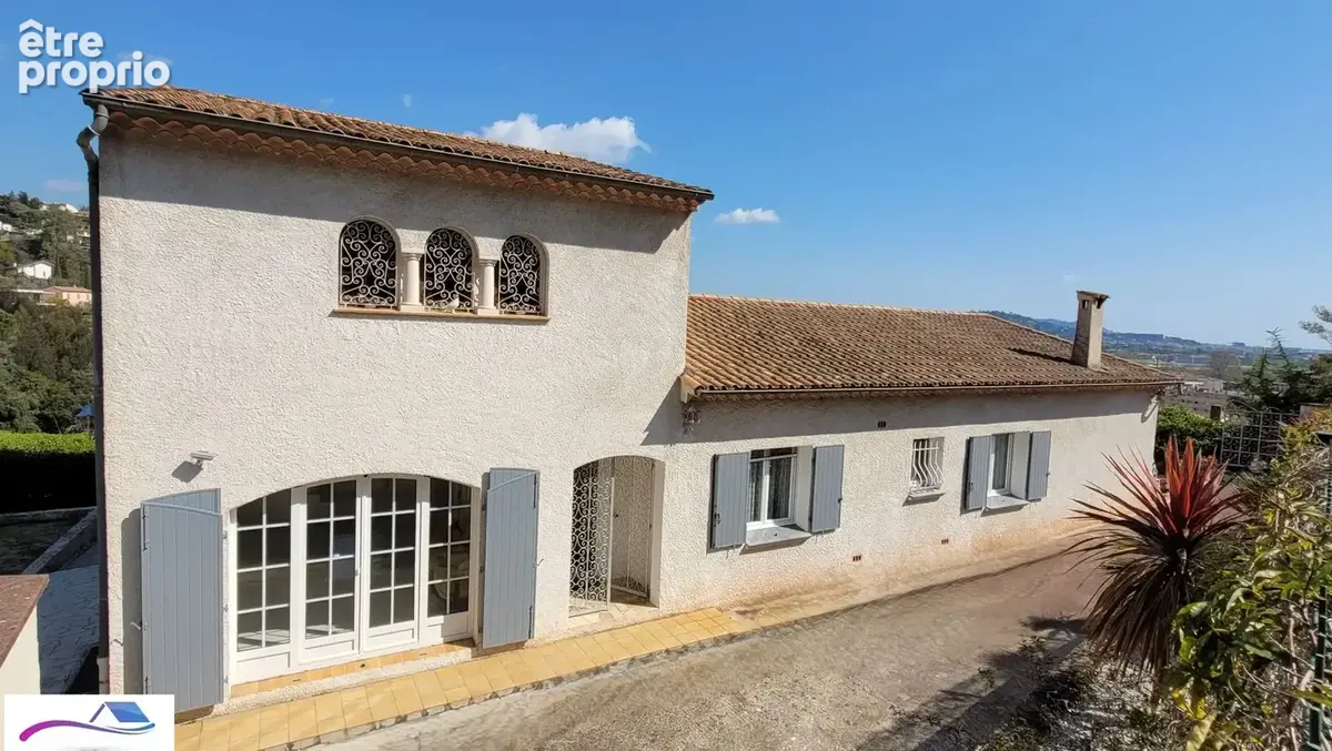 Photo Maison à Mandelieu-La-Napoule au prix de 849 000€