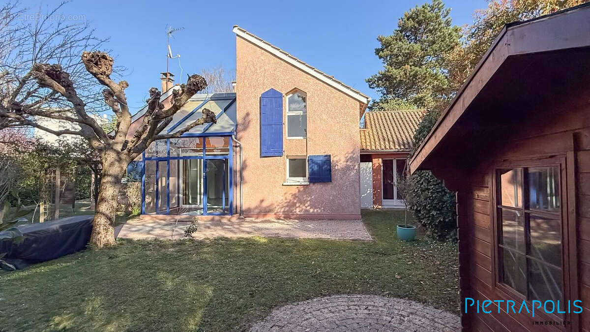 Maison à FONTAINES-SUR-SAONE