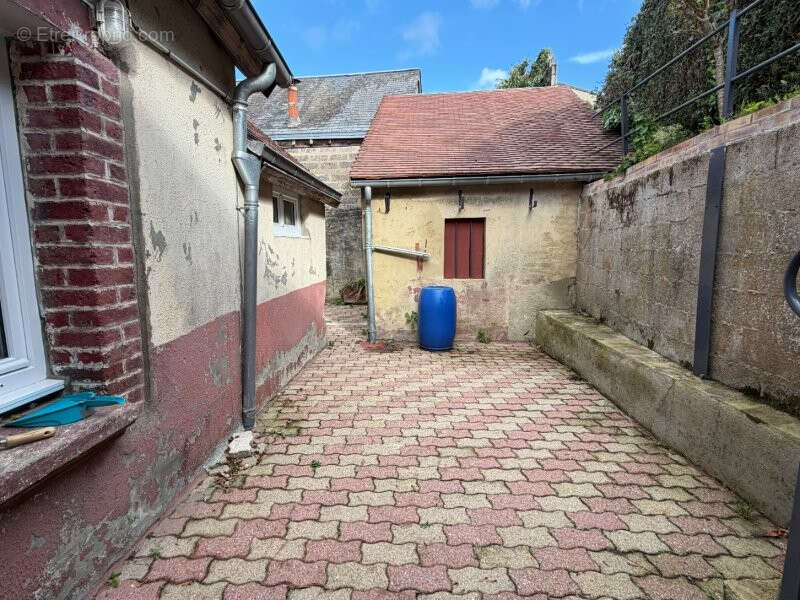 Maison à AUTHON-DU-PERCHE