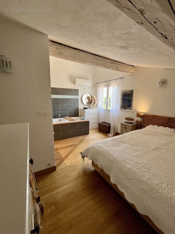 Maison à BASSAN