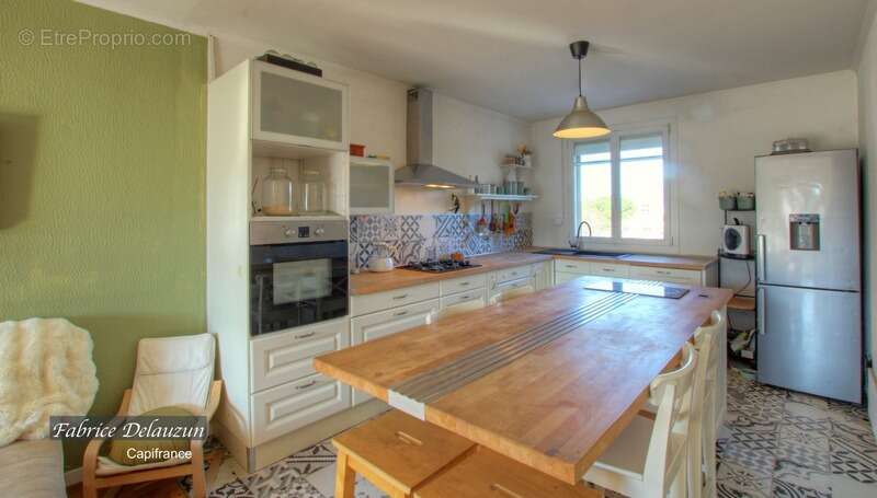 Appartement à SAINT-MARTIN-DE-CRAU