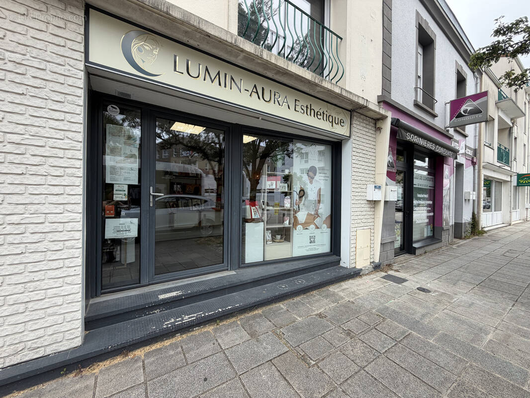 Commerce à LES SORINIERES