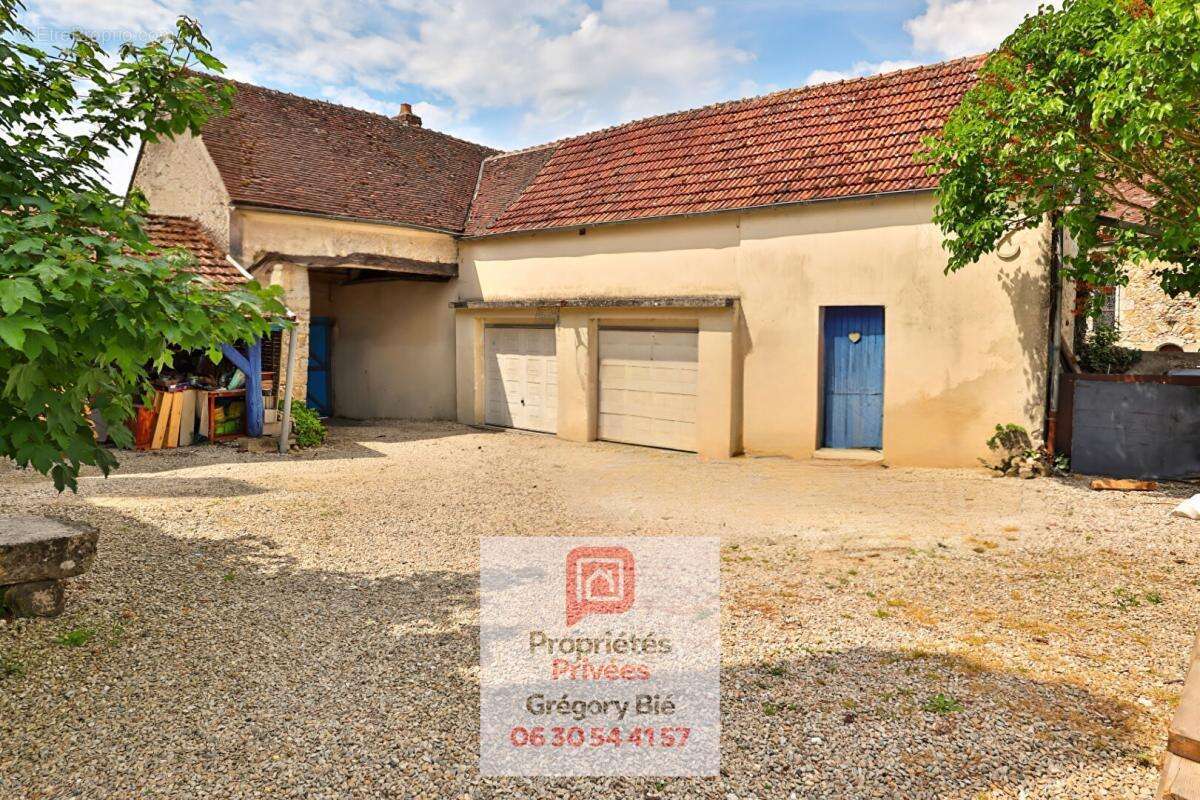 Maison de maître 7 pièce(s) 241 m2 - photo 15