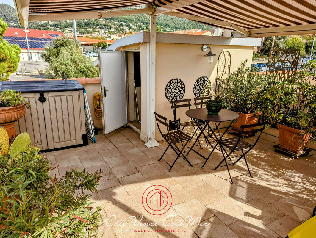 Vence   dernier étage   2 pièces avec toit-terrasse et vue mer panoramique - photo 25