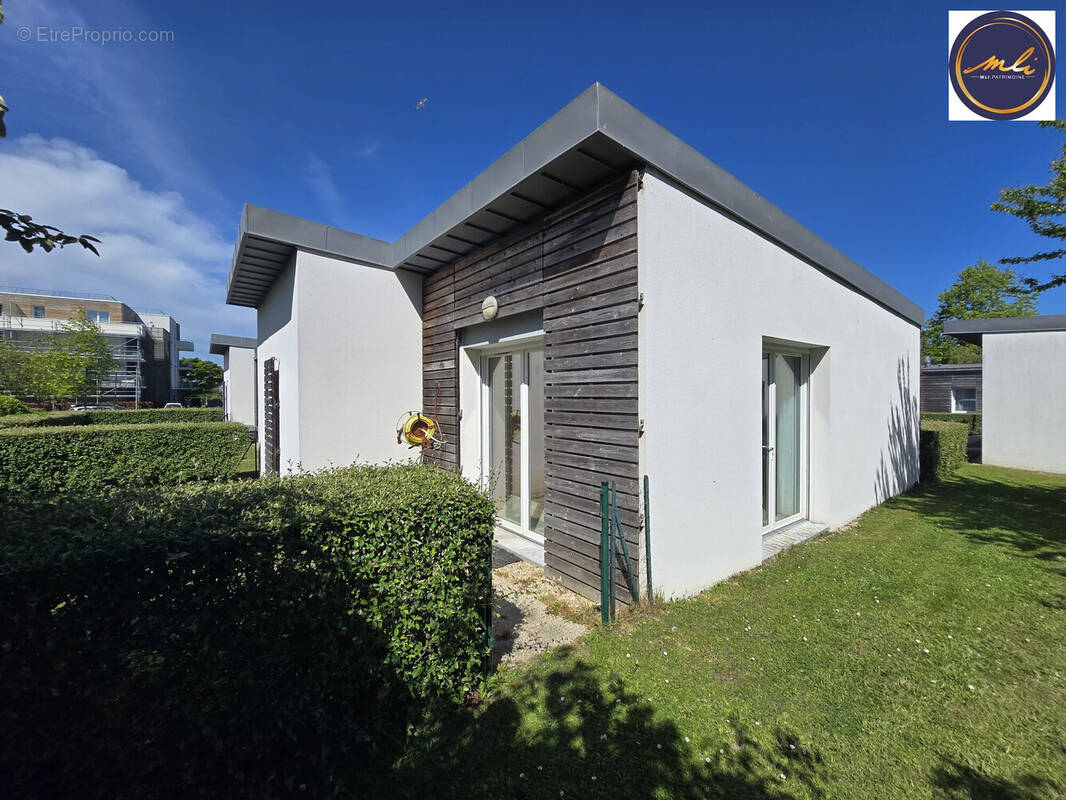 Maison 67 m² à Bayeux  - photo 1