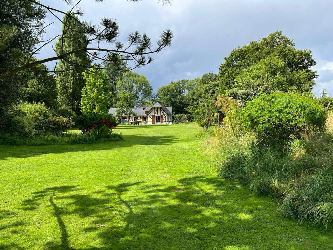 Maison à BOIS-NORMAND-PRES-LYRE