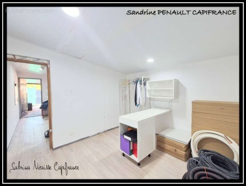 A vendre a kourou (guyane francaise) une maison individuelle t8 de 195 m² + 1 studio independant de 29 m² - terrain de 526 m² -  - photo 14