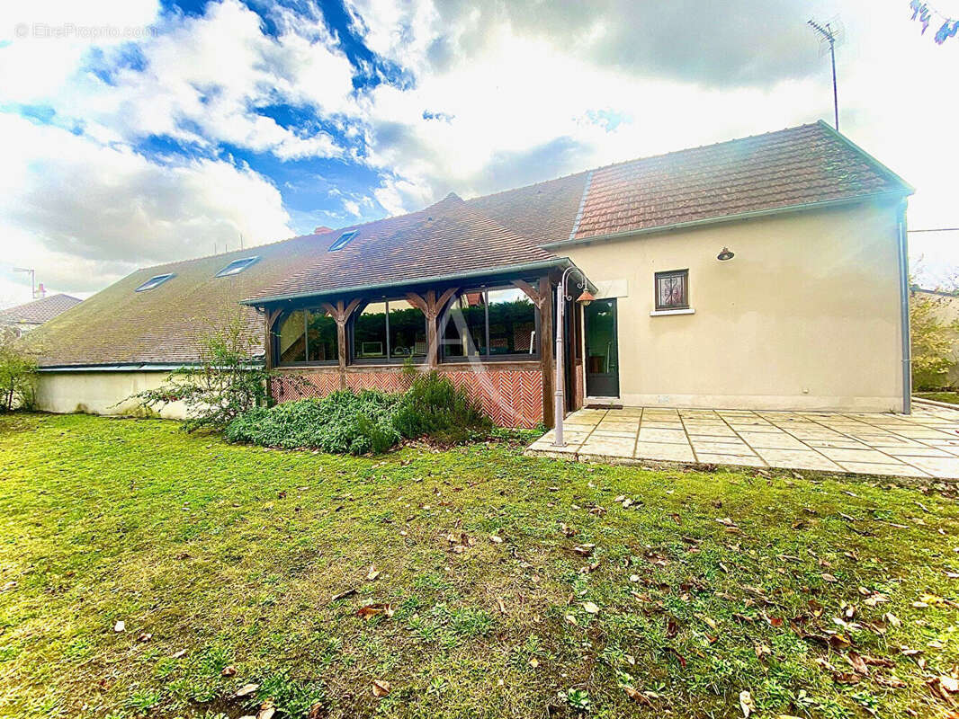 Maison à SAINT-DENIS-EN-VAL