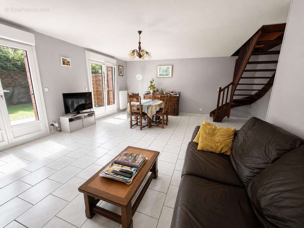 Maison 90 m² à Quesnoy-Sur-Deule  - photo 2