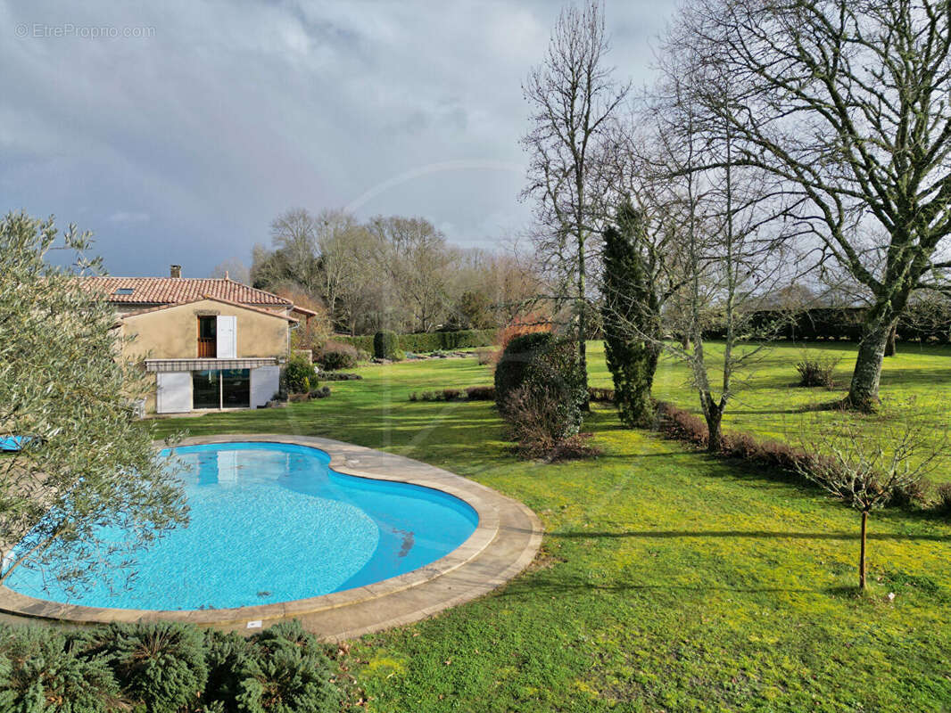 Maison à LANGON