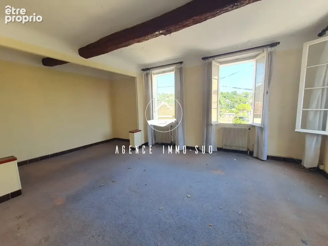 Maison individuelle 119m2 avec garage à rénover entièrement - photo 7