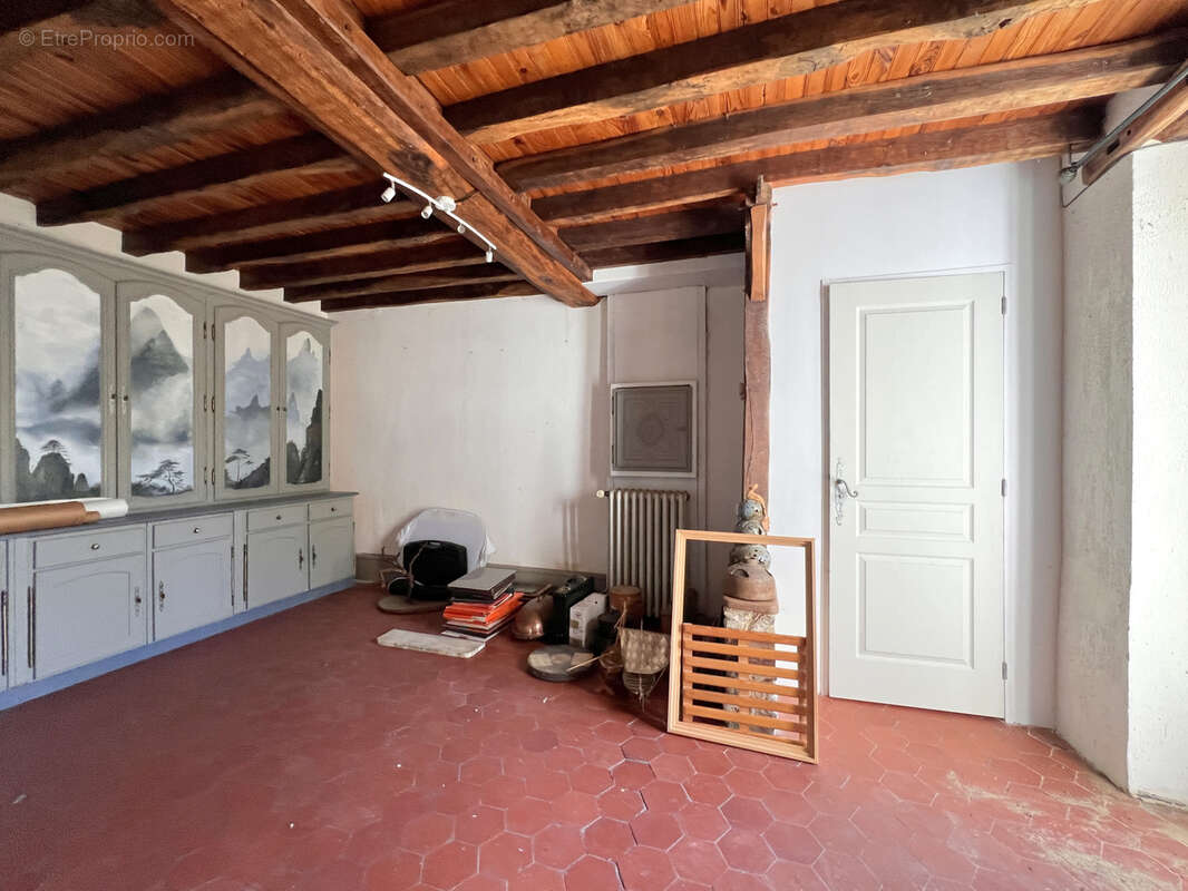 Maison à BU