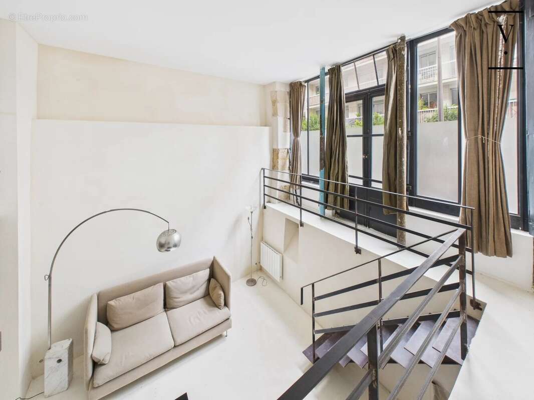 Appartement à PARIS-20E