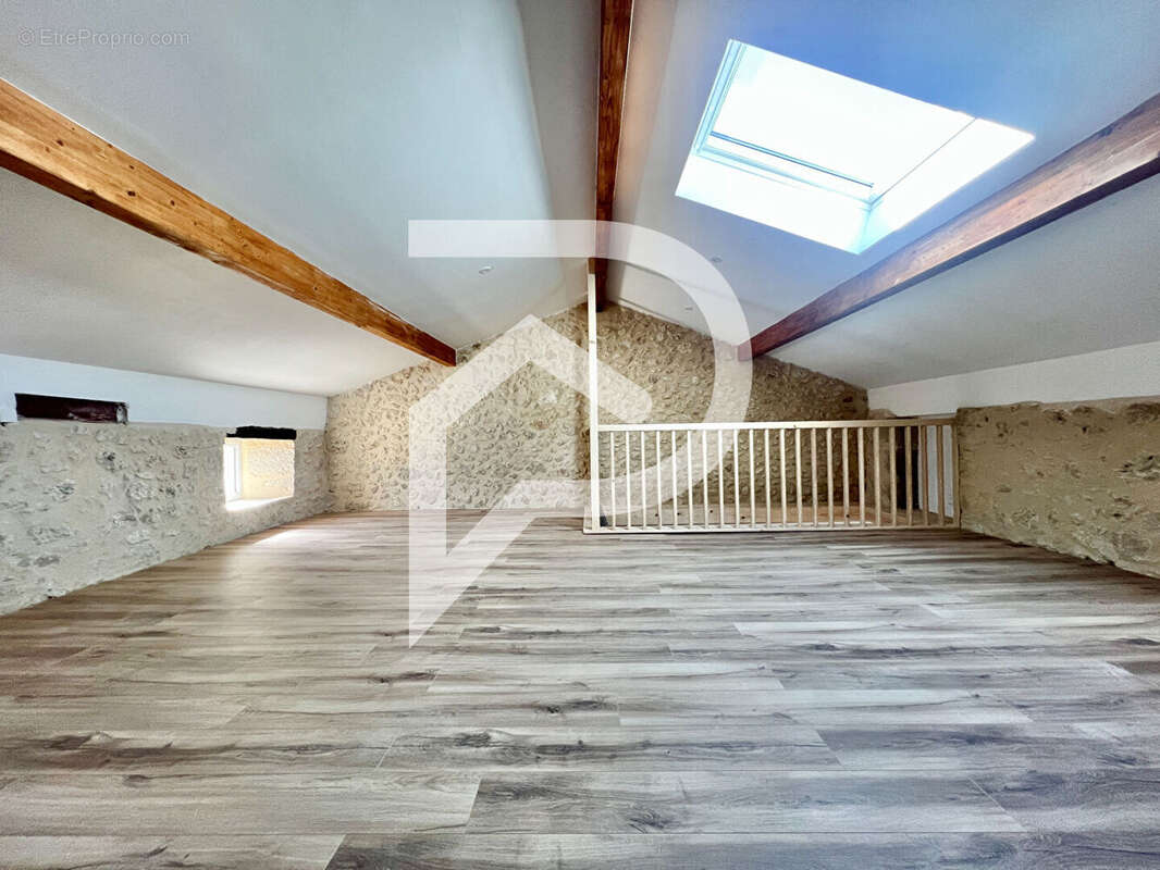 Maison à PUISSEGUIN