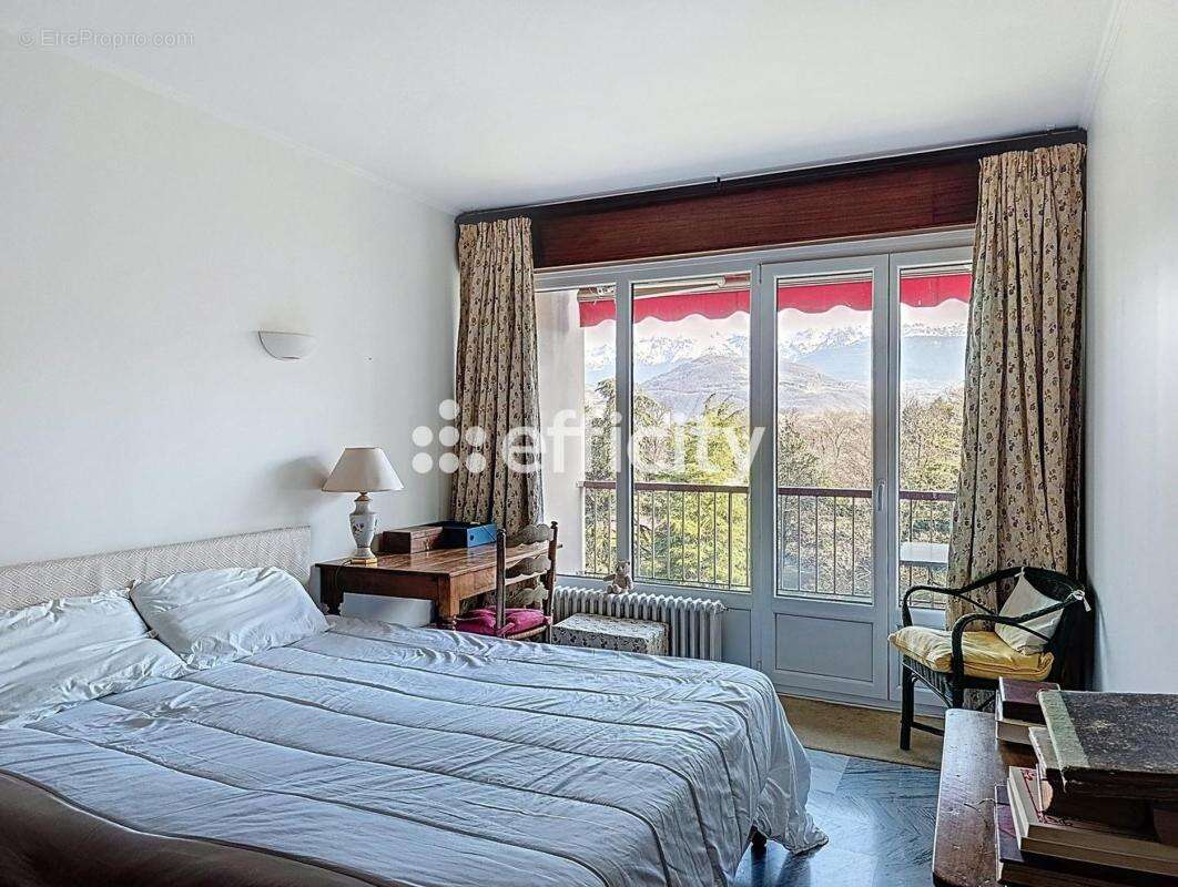 Appartement à ECHIROLLES