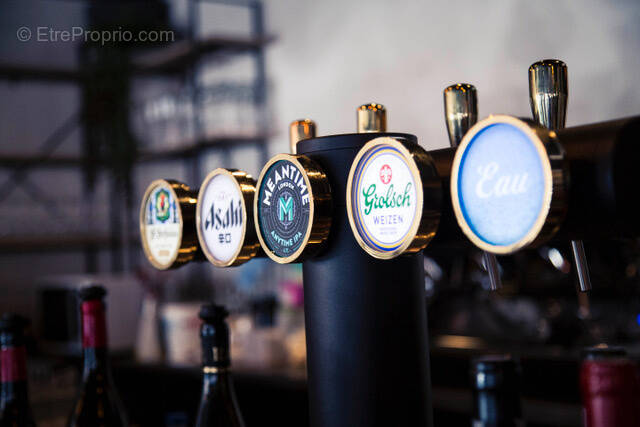 Commerce à AMBERIEU-EN-BUGEY