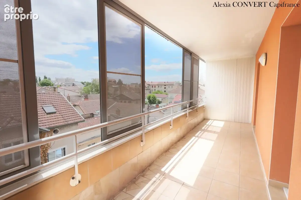 Appartement à vendre 5 pièces garage+ cave + parking BOURG EN BRESSE (01) - photo 4