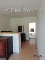 MAISON DE VILLAGE avec 1900m² de terrain!! - photo 7