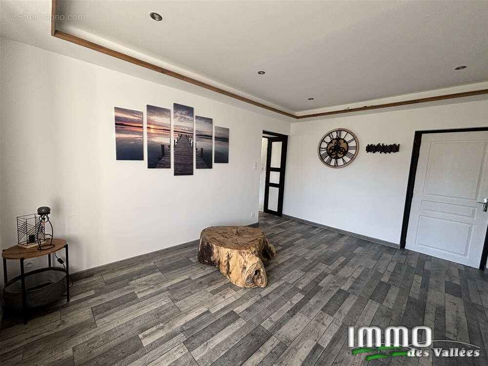 Appartement à VAGNEY