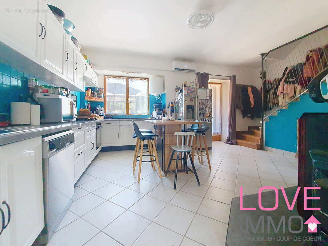 Maison à LES ABRETS