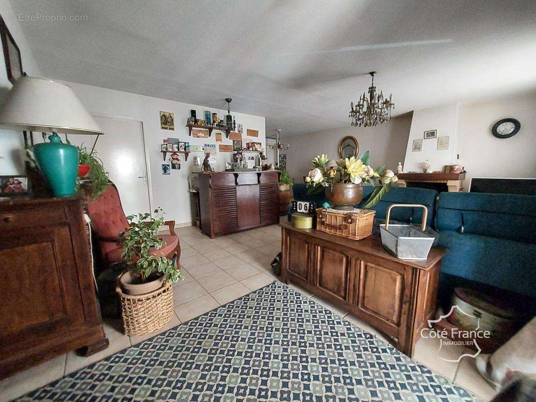 Maison à VILLENAVE-D'ORNON