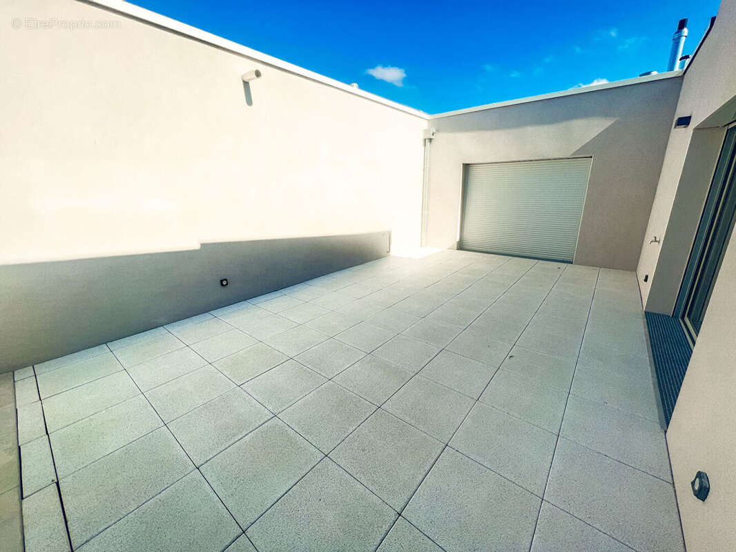 Appartement à AUZEVILLE-TOLOSANE