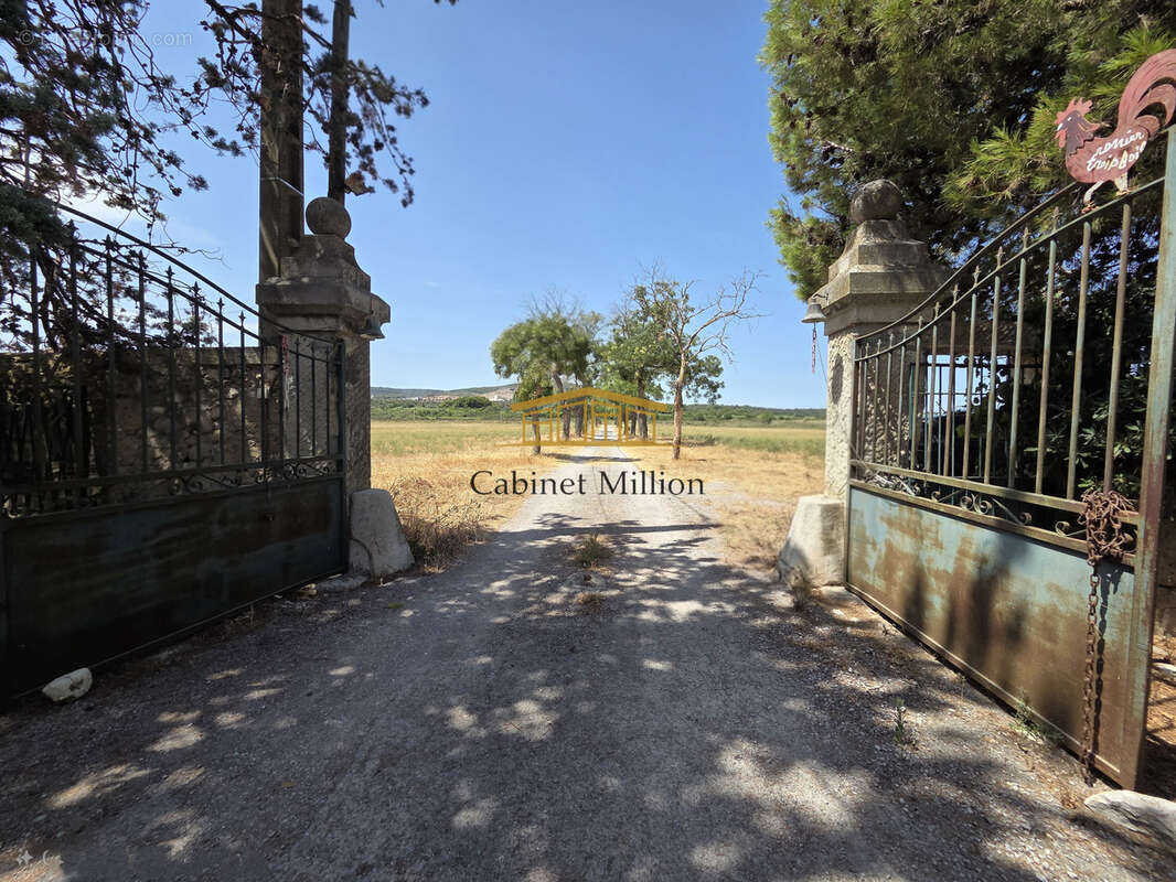 Domaine  d'exception aux portes de montpellier - photo 2